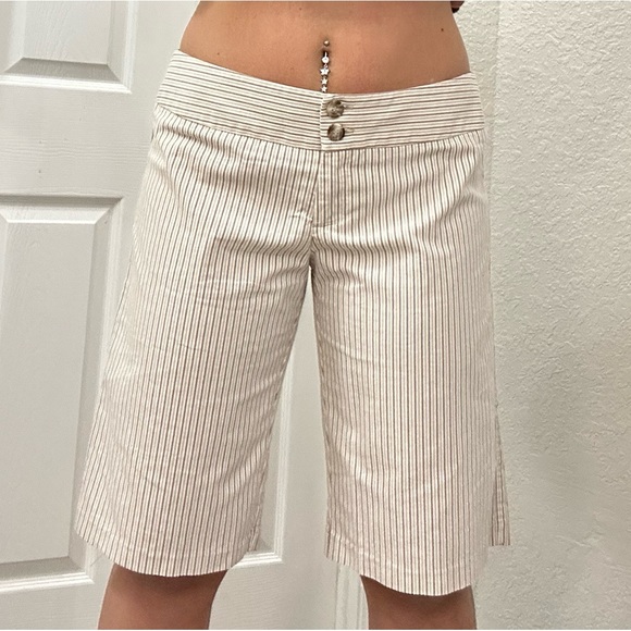 Y2k Pinstripe Shorts - Picture 4 of 10